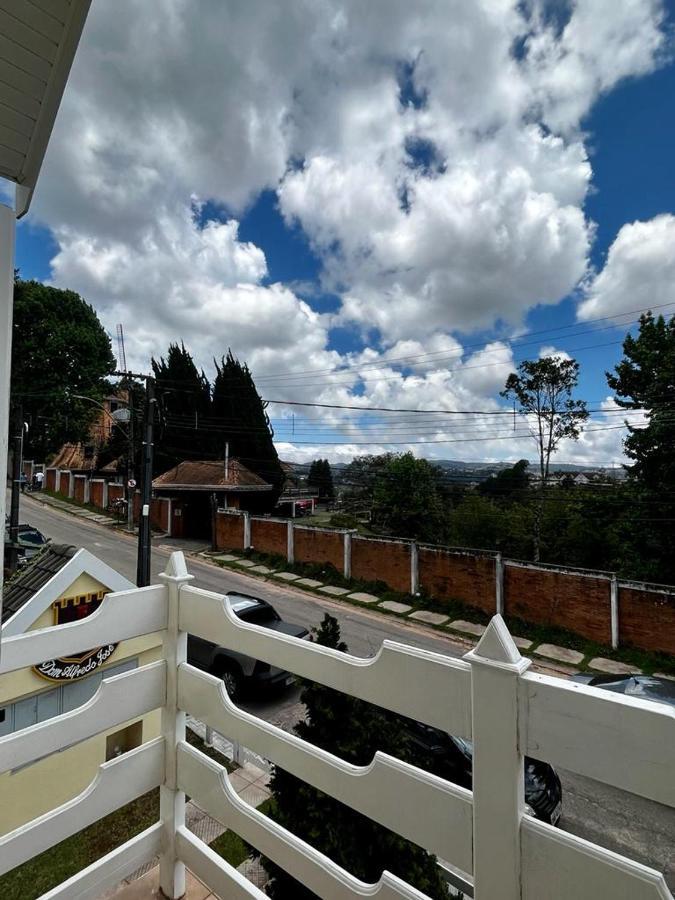 Pousada Dom Alfredo Jose Campos do Jordão Exterior foto